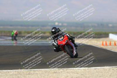 media/Sep-21-2025-TrackDaz (Sun) [[277c75b276]]/A Group/10am (Turn 1)/